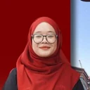 Cik Noor Saidanatul Akmal, pegawai pemasaran KRS Travel
